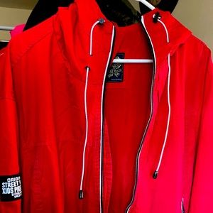 XIOS RED jacket W. Hood , hood drawstrings.